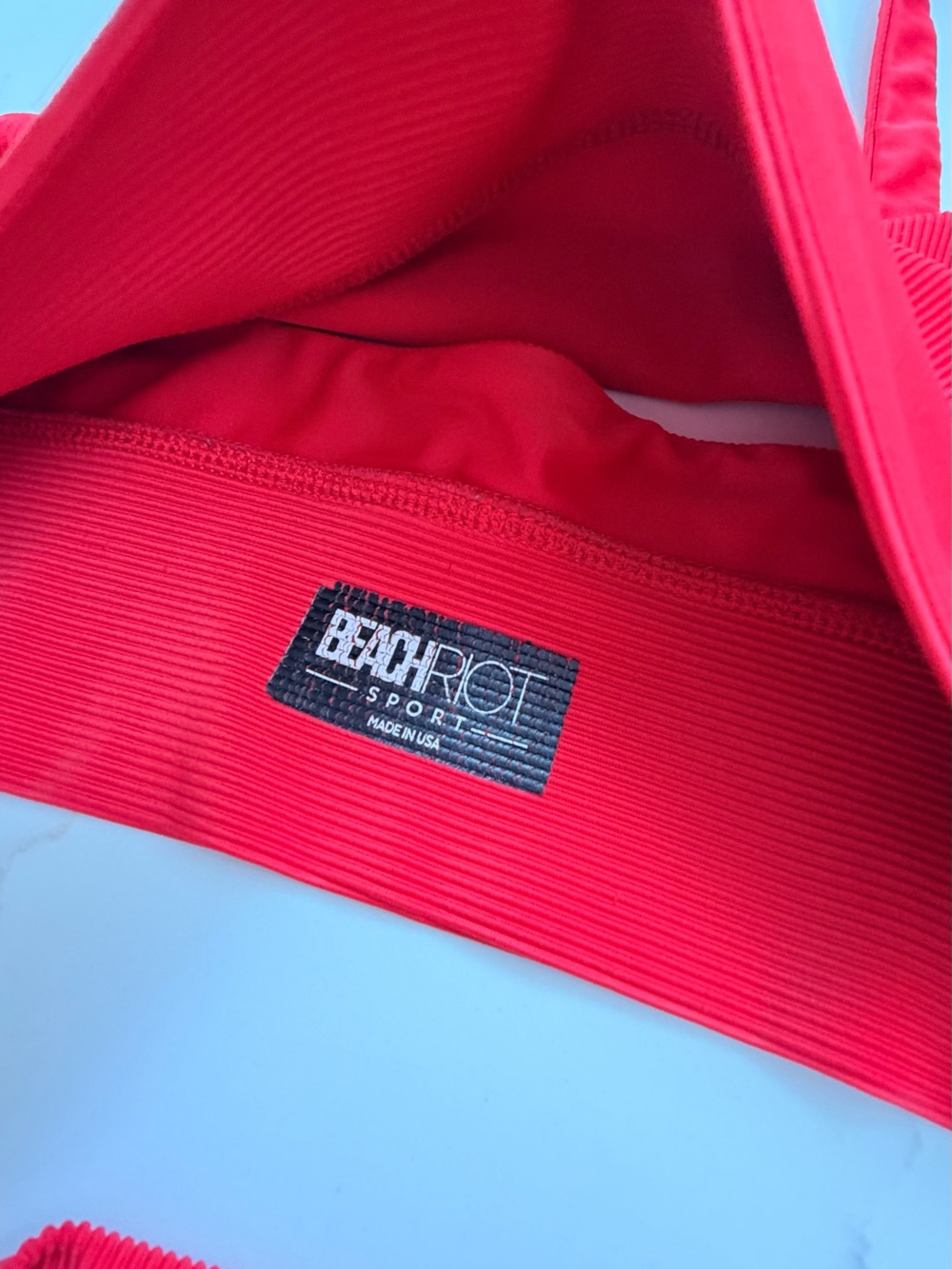 Beach Riot Bright Red Ribbed Sports Set - Picture 6 of 6